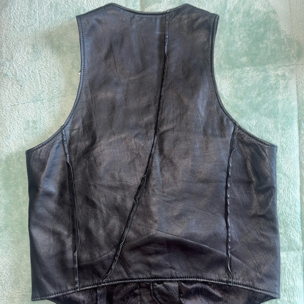 FUGA leather vest - Picture 6 of 8